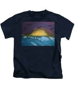 Sunrise At The Beach - Kids T-Shirt